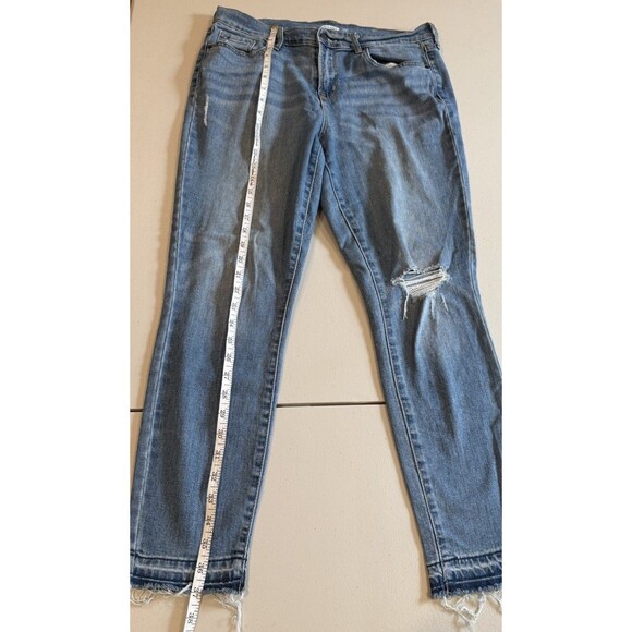 Old Navy Jeans Women 33" Curvy Skinny Raw Hem Stretch Distressed Travel Vacation - Picture 5 of 7